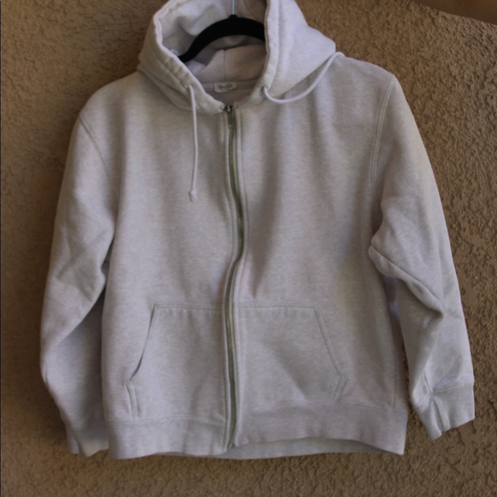 Brandy Melville sweater